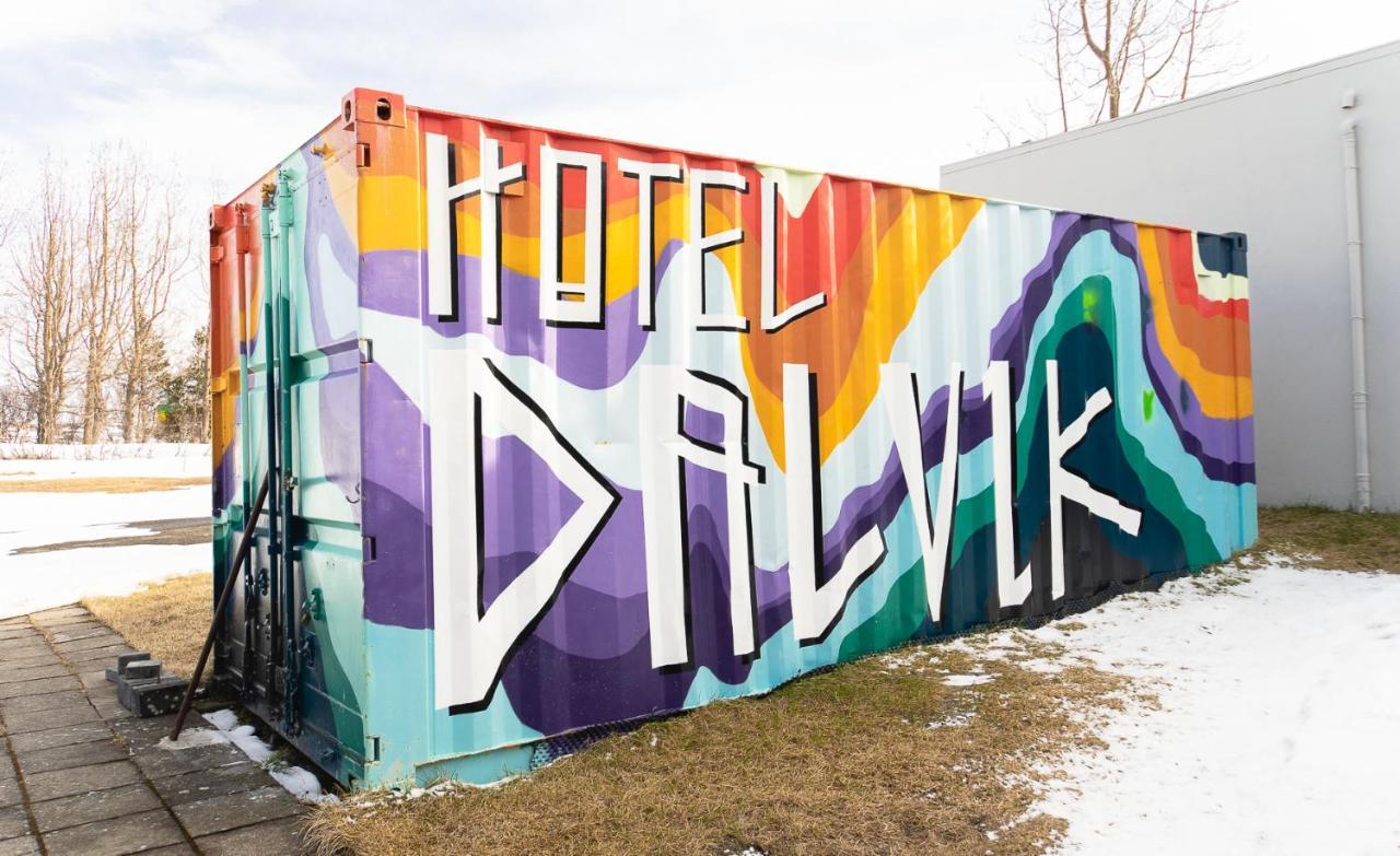 Hotel Dalvik Bagian luar foto