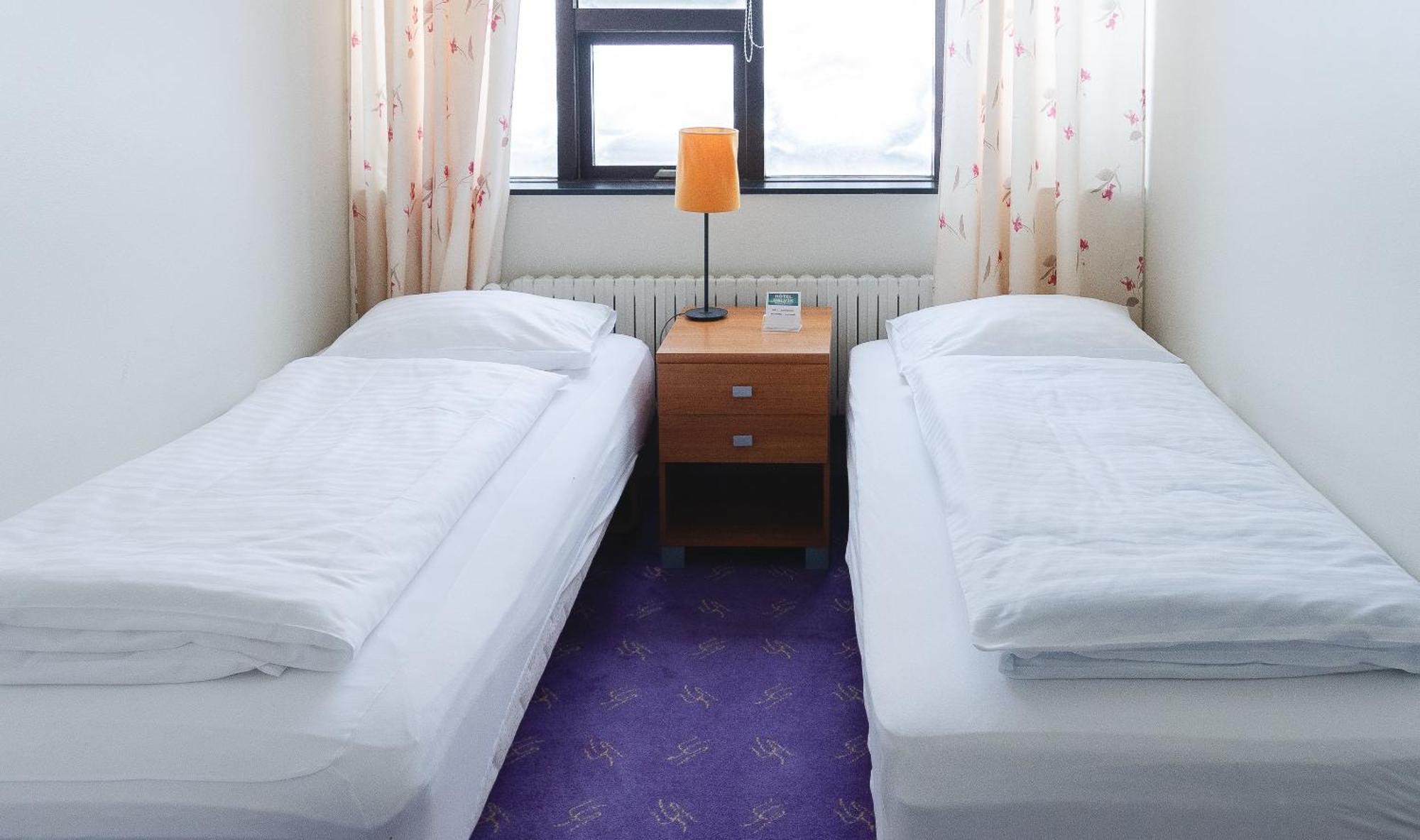 Hotel Dalvik Bagian luar foto
