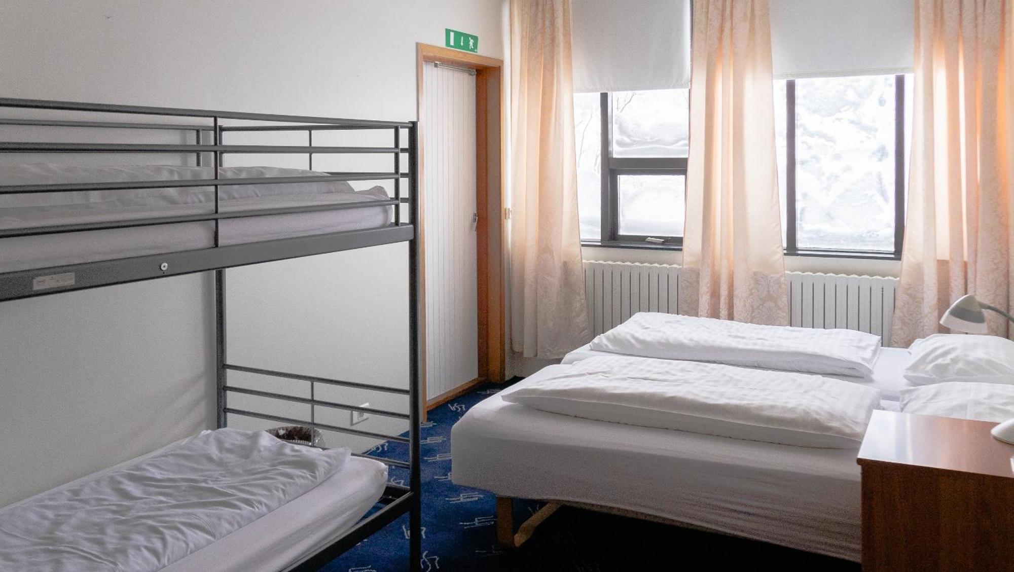 Hotel Dalvik Bagian luar foto
